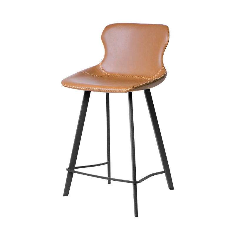 Sedie da pranzo e accento in pelle e metallo industriali per cucina