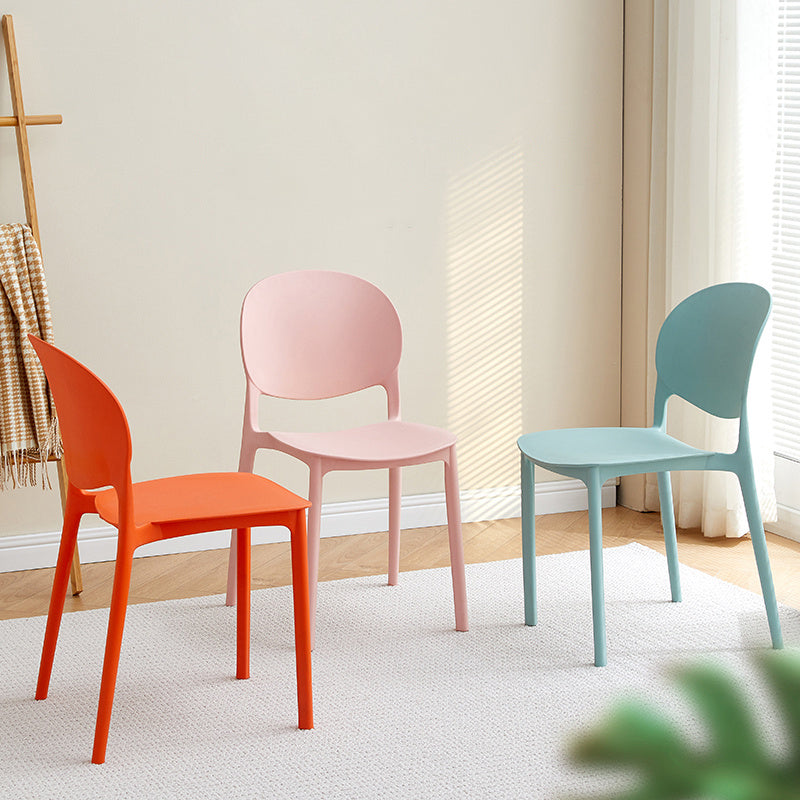 Moderna sala da pranzo in plastica senza braccio sedia da pranzo aperta