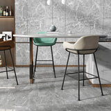 Tabouret de comptoir de bras de style moderne avec base en métal et coussin en cuir