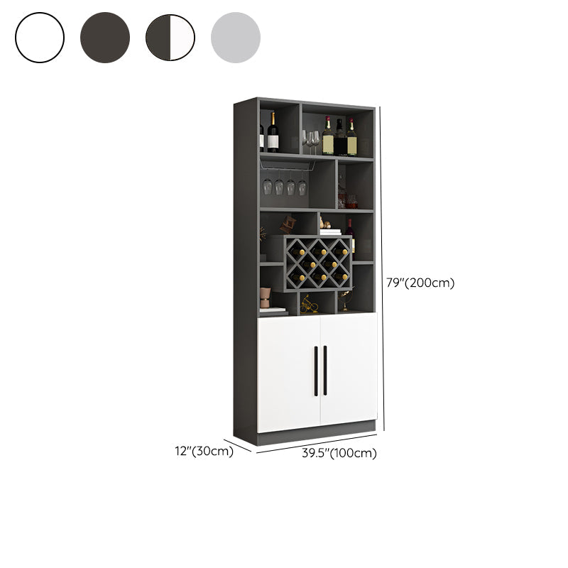 Moderne stijl gefabriceerde houten vloerwijnhouder met opbergplanken