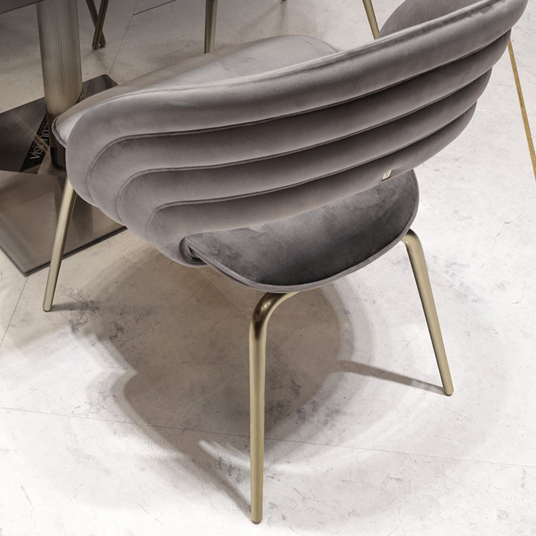 Metal contemporaneo e sedia da pranzo appesante