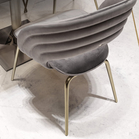 Silla lateral de comedor abierta y metal tapizada