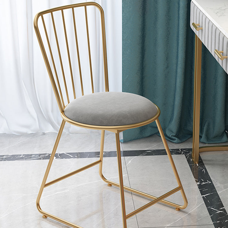 Silla de comedor de comedor lateral de patas de oro sin brazo tapizado glamoroso