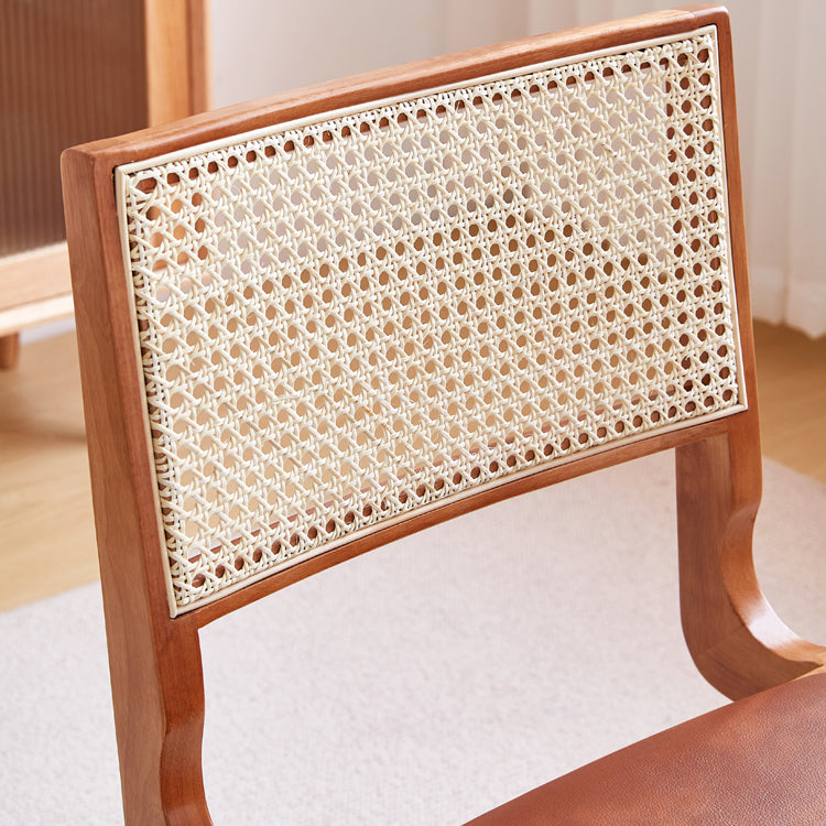 Silla de comedor del lado de madera maciza de interior contemporáneo
