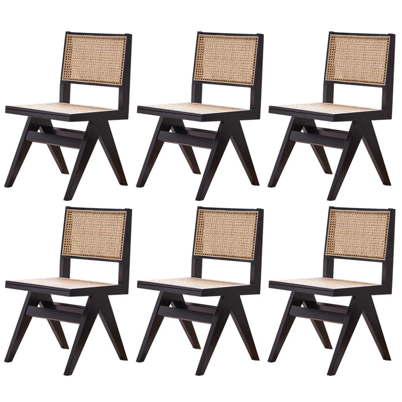 Silla de comedor del lado de madera maciza de interior contemporáneo