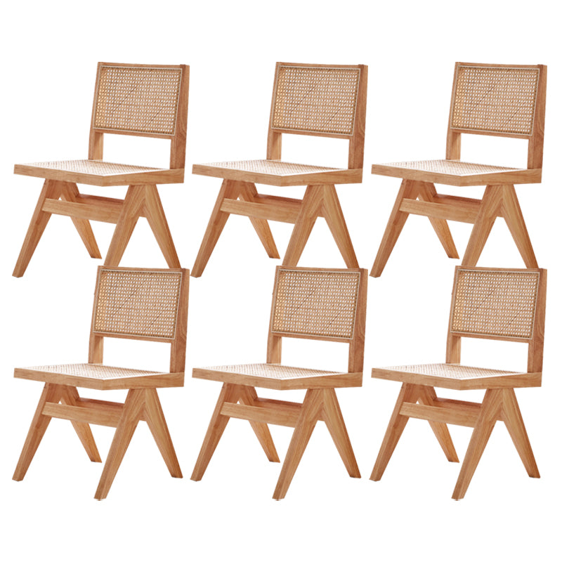 Silla de comedor del lado de madera maciza de interior contemporáneo