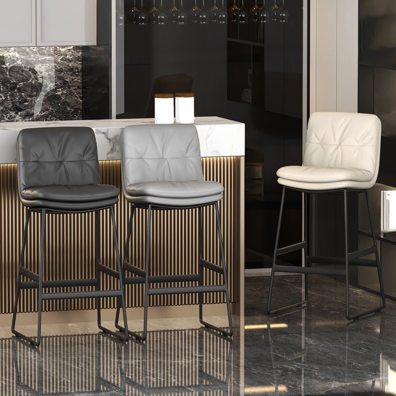 Faux Leather Bar Stools Industrial Metal Patio Bar Stool with Black Legs Clearhalo 'Bar Furniture' 'Bar Stools' 'bar_stools' 'furn' 'furn_bar_stools' 'Furniture' 'Kitchen & Dining Furniture' 7806568