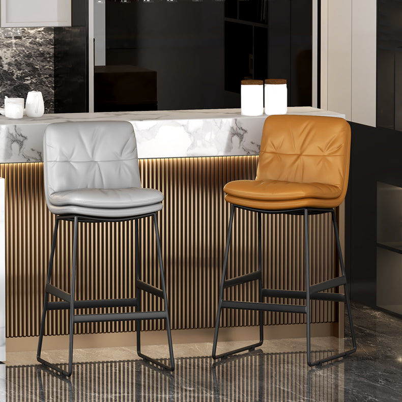 Faux Leather Bar Stools Industrial Metal Patio Bar Stool with Black Legs Clearhalo 'Bar Furniture' 'Bar Stools' 'bar_stools' 'furn' 'furn_bar_stools' 'Furniture' 'Kitchen & Dining Furniture' 7806570