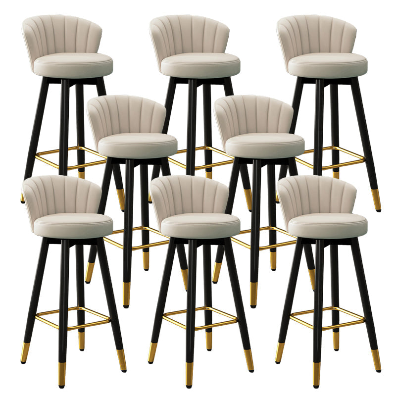 Silla contemporánea del mostrador de la sala de estar de la imitación de cuero de los taburetes de bar de las piernas del metal