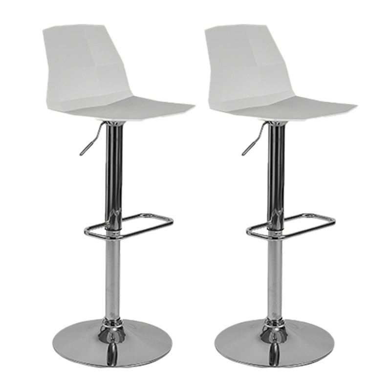 Taburete de bar ajustable de plástico estilo moderno con patas de metal