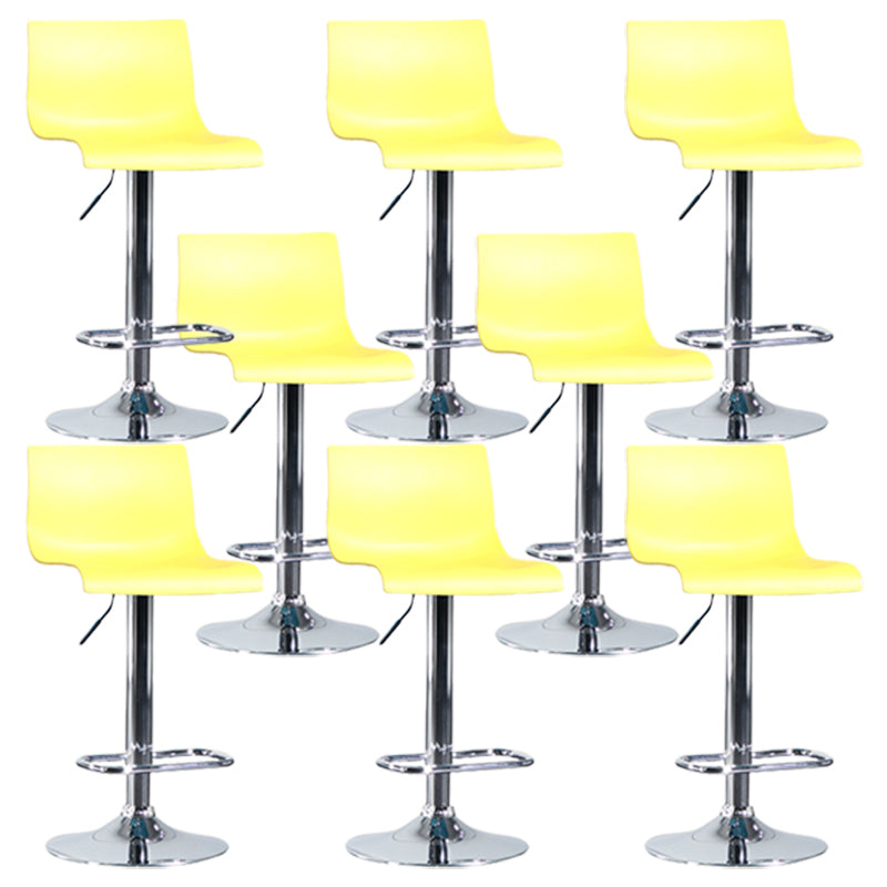 Taburete de bar ajustable de plástico estilo moderno con patas de metal