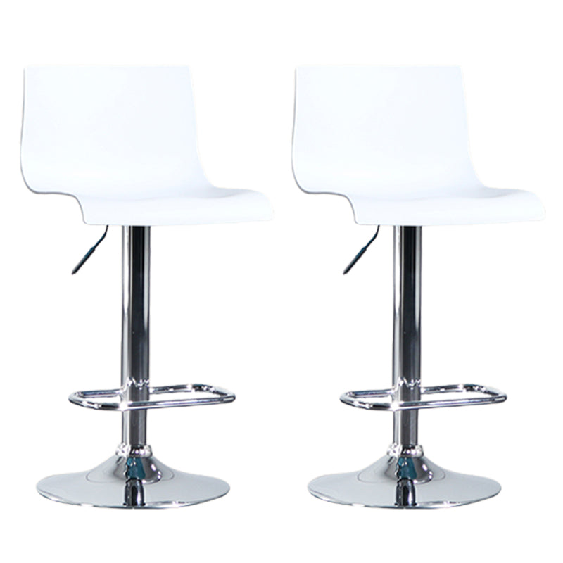 Taburete de bar ajustable de plástico estilo moderno con patas de metal