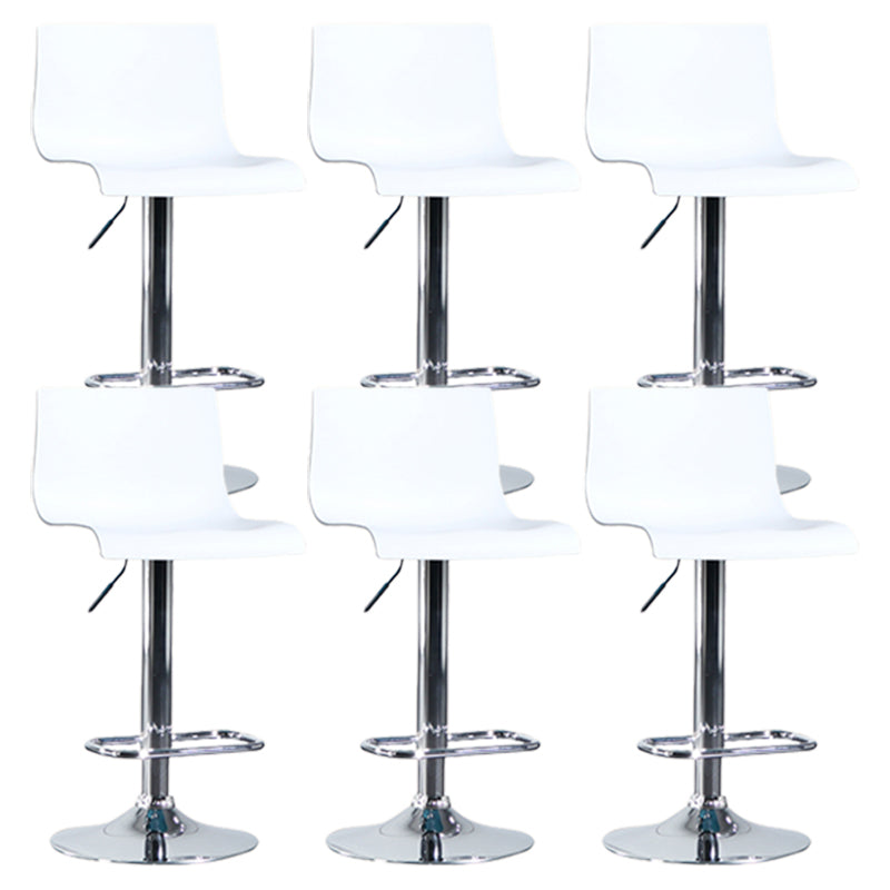Taburete de bar ajustable de plástico estilo moderno con patas de metal