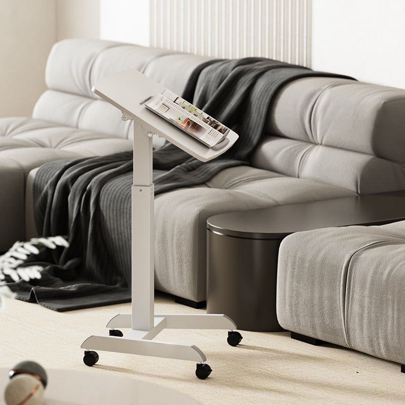 Convertisseur de bureau debout de bureau de forme rectangulaire en blanc