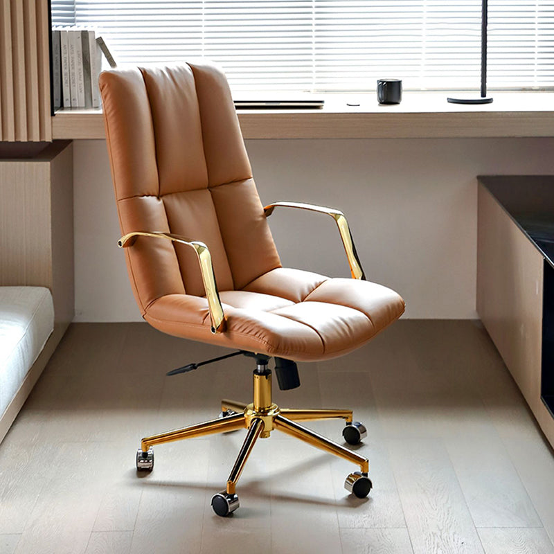 Silla de cuero moderna altura de asiento ajustable Armas fijas con ruedas