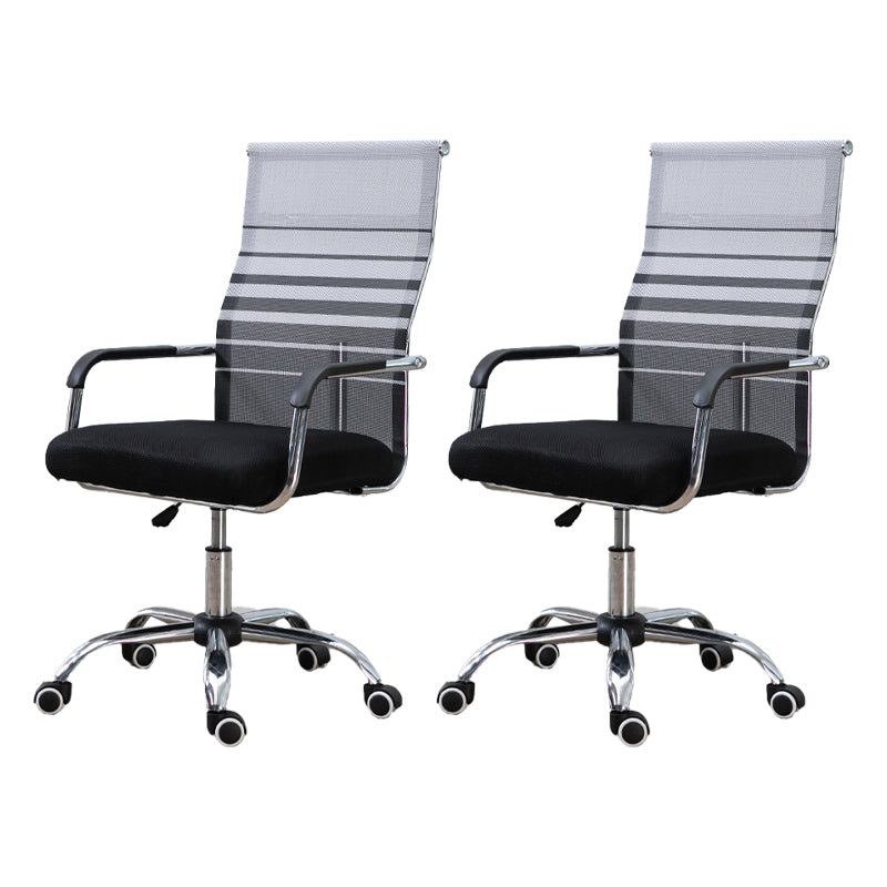 Chaise de bureau moderne Slide, hauteur de siège réglable, bras fixes avec roulettes