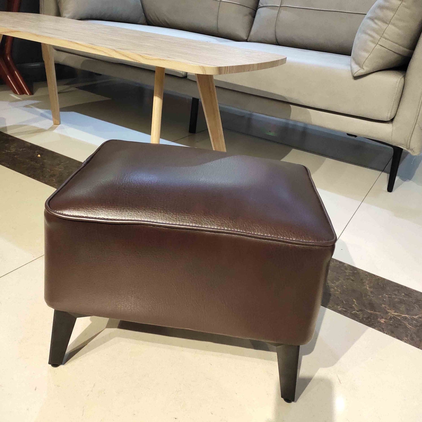 Mid Century Modern Pouf Ottoman Faux Leather Rectangle Ottoman with Chair Legs Brown 1 Piece Clearhalo 'furn' 'furn_ottomans_poufs' 'Furniture' 'Living Room Furniture' 'Ottomans & Poufs' 'ottomans_poufs' 7809537