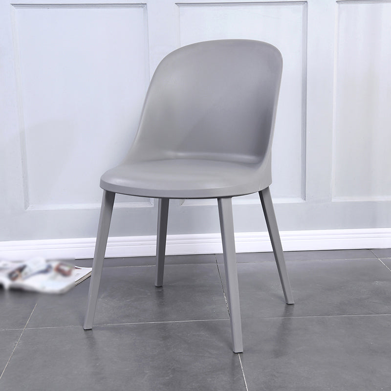 Sedia laterale semplice moderna sedia da pranzo in plastica per sala da pranzo
