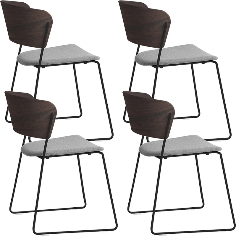 Apri posti da pranzo imbottito contemporaneo e sedie di accento per la casa