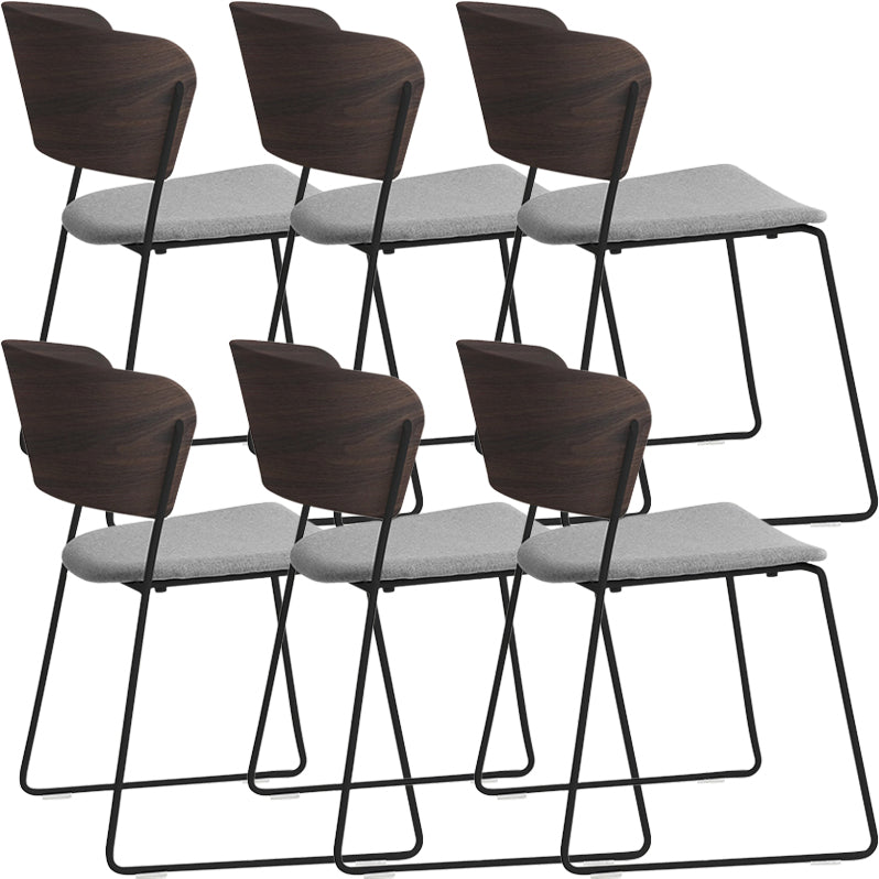 Apri posti da pranzo imbottito contemporaneo e sedie di accento per la casa