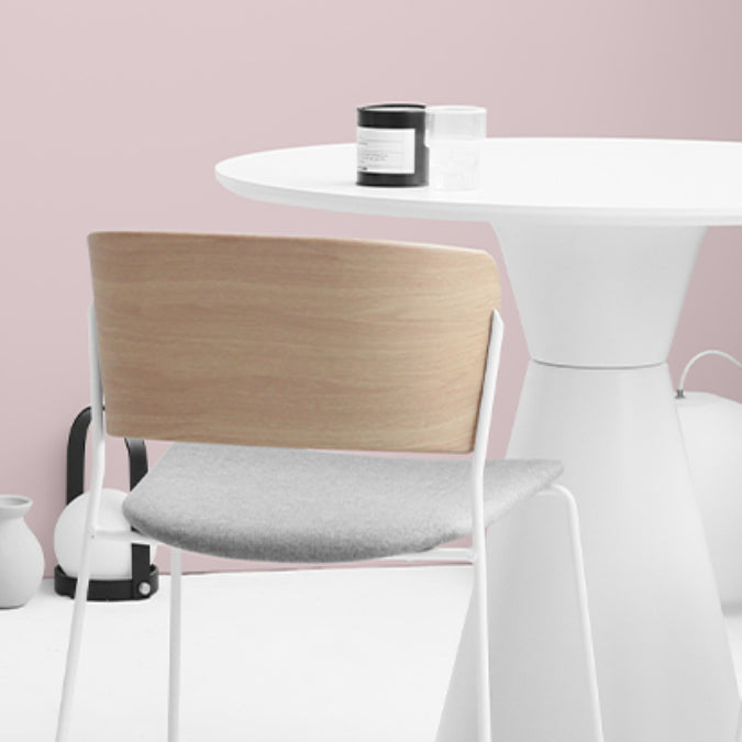 Apri posti da pranzo imbottito contemporaneo e sedie di accento per la casa