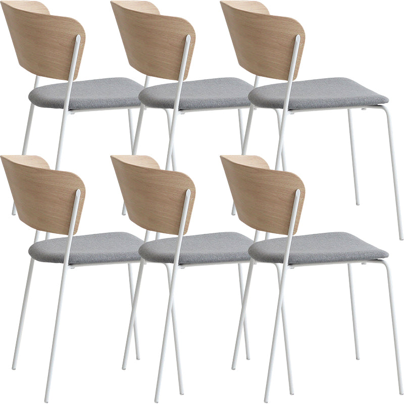 Apri posti da pranzo imbottito contemporaneo e sedie di accento per la casa