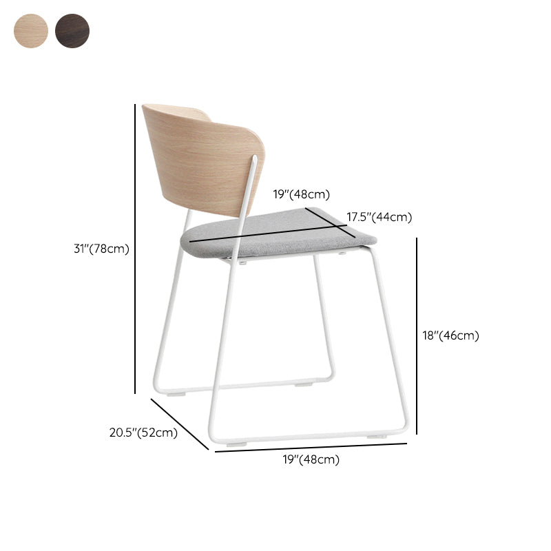 Apri posti da pranzo imbottito contemporaneo e sedie di accento per la casa
