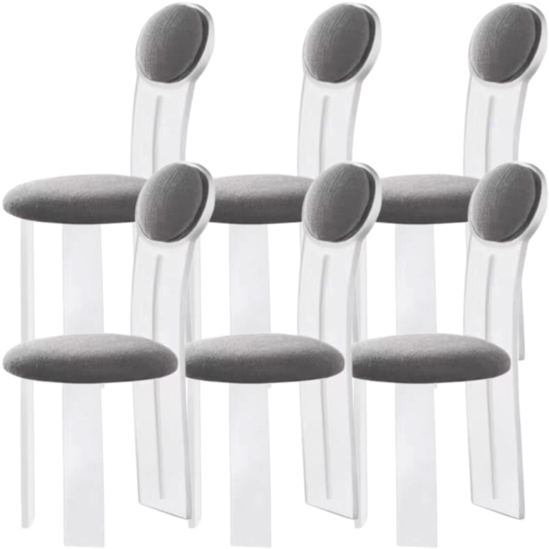 Sedie da pranzo e accento imbottite contemporanee e in plastica