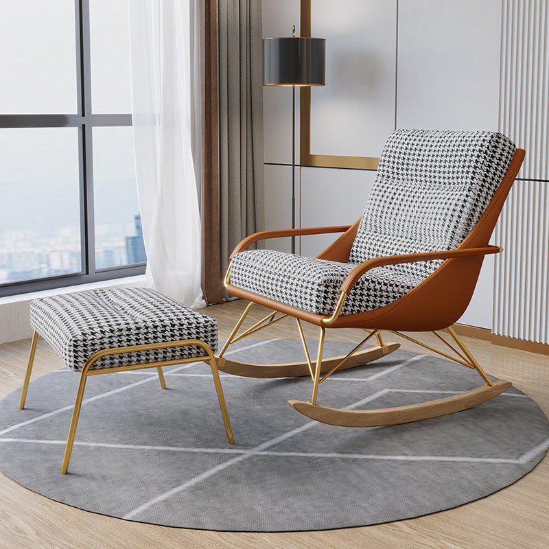 Sedia a dondolo divano asilo nido interno sedia a dondolo in stile glam con pouf