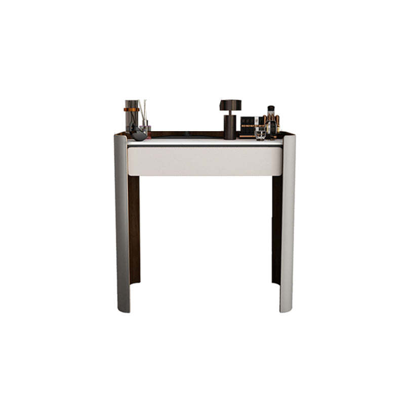 Contemporáneo con cajón de cuero de cuero gris iluminado espejo de cajón tocador