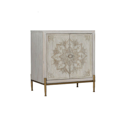 Gli armadietti in legno bianchi includevano un mobile accento con gambe dritte