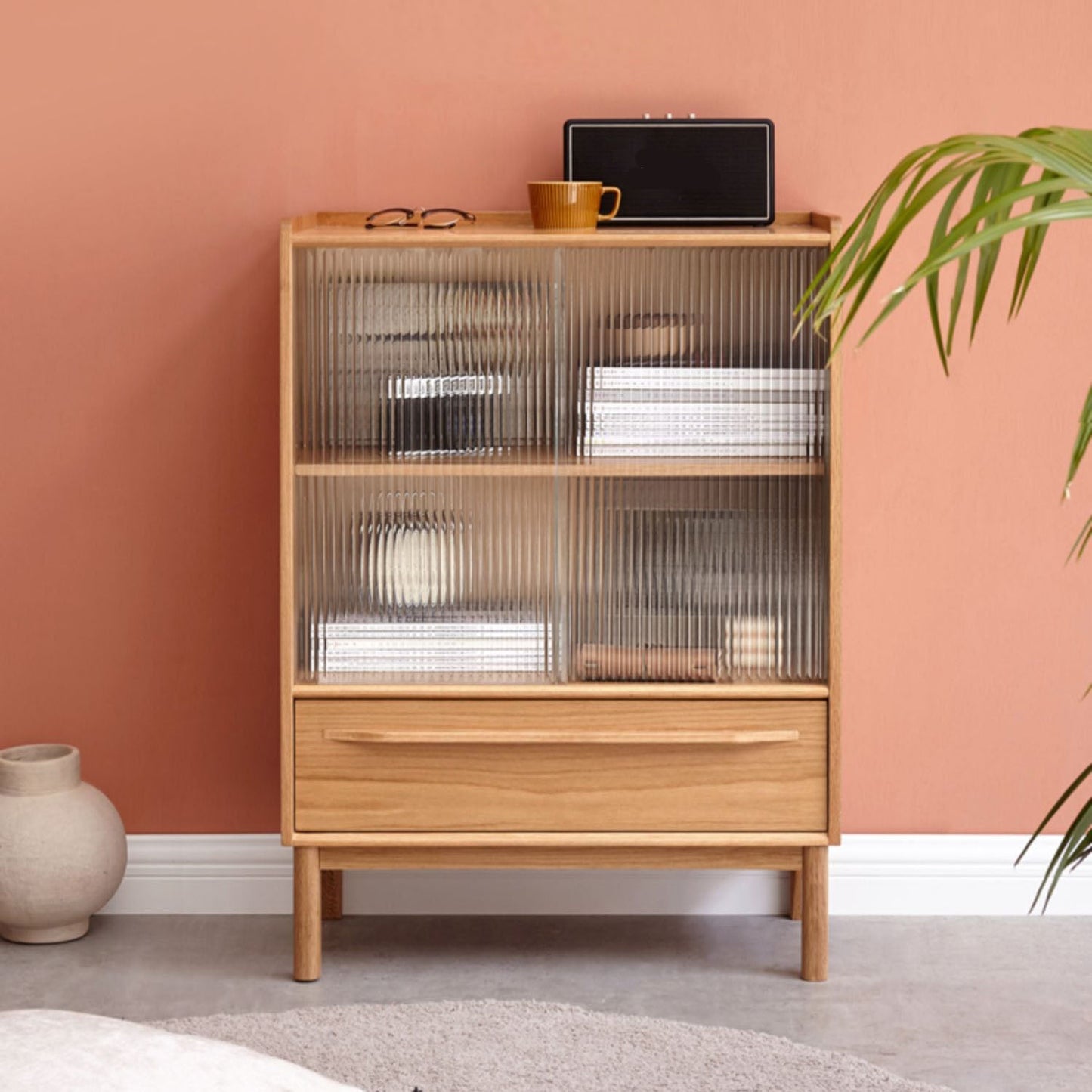 ガラスパーン1-リビングルーム用の引き出し固体木材アクセントキャビネット