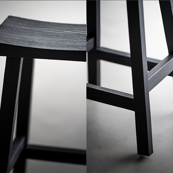 フットレスト付きのコンテンポラリーアッシュソリッドウッドバックレスバースツール