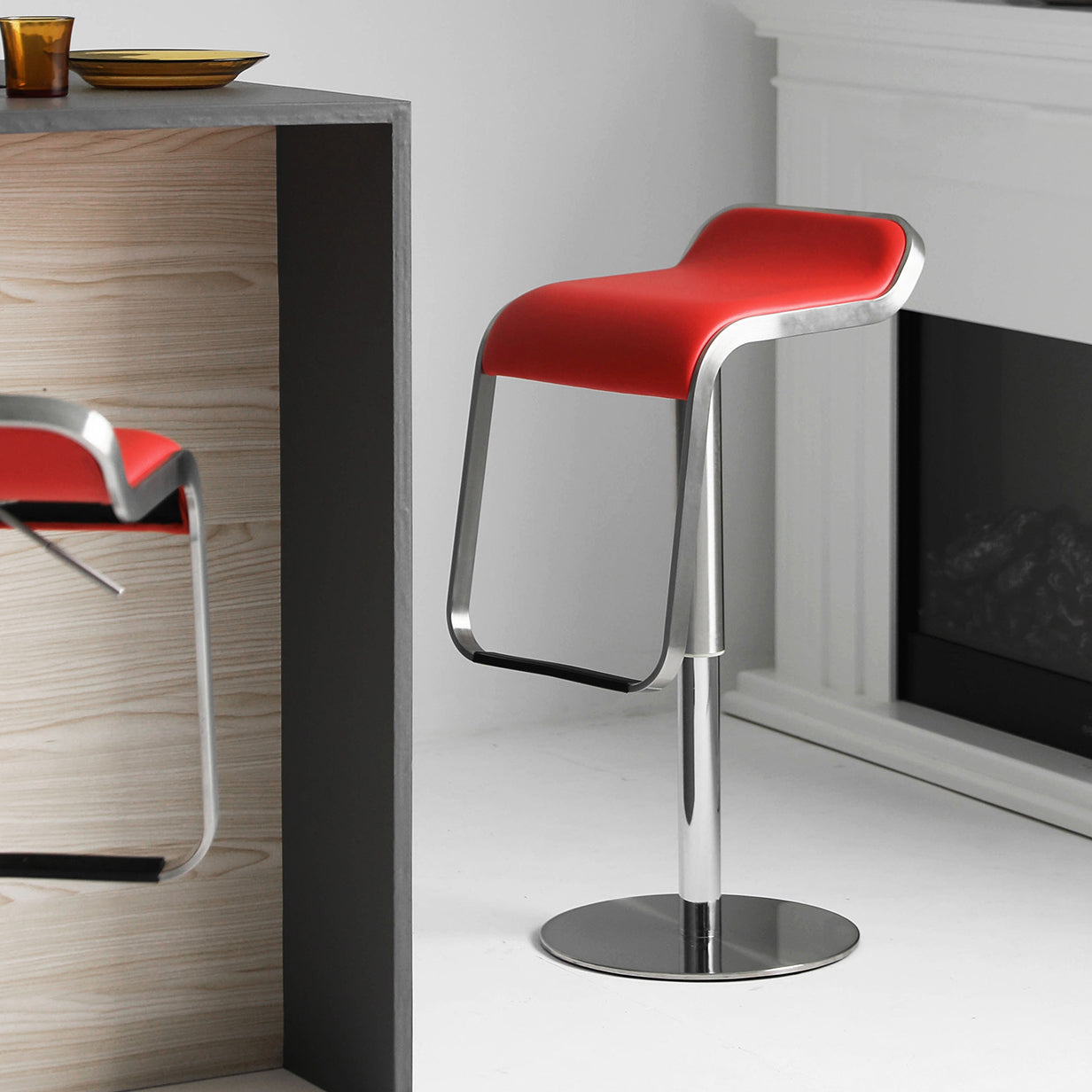 Moderne stijl verstelbare rugleuning tegen kruk met lederen kussen