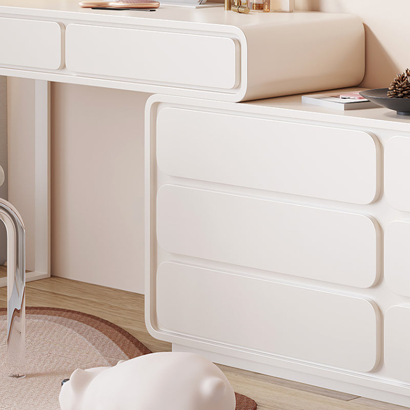 Moderne avec un tiroir en bois à chambre éclairée de maquillage miroir