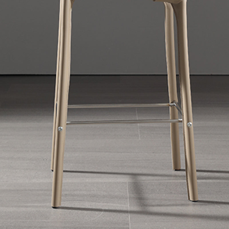 Eigentijdse 39 "hoogtevaart naar de teller hoge stoel met lederen kussen