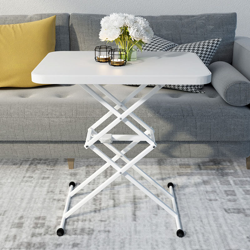 Escritorio de oficina plegable de forma rectangular con patas de metal en blanco