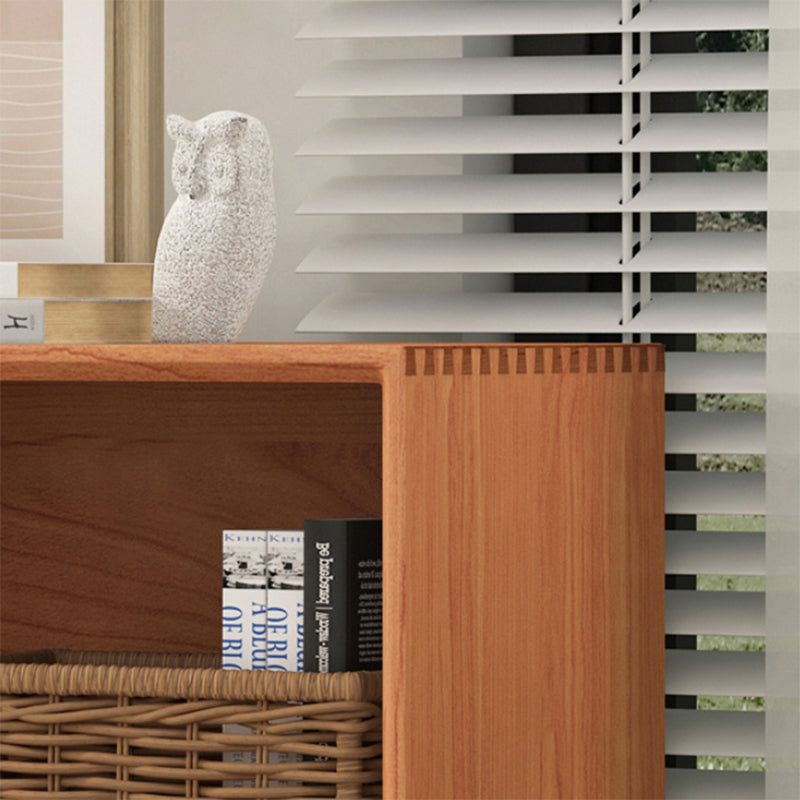 Bibliothèque standard en bois moderne à l'arrière fermé avec étagères