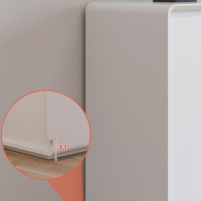 Contemporary Style Wood Dining Buffet with Cabinets and Drawers Clearhalo 'buffet_sideboard' 'Buffets & Sideboards' 'furn' 'furn_buffet_sideboard' 'Furniture' 'Kitchen & Dining Furniture' 7856743