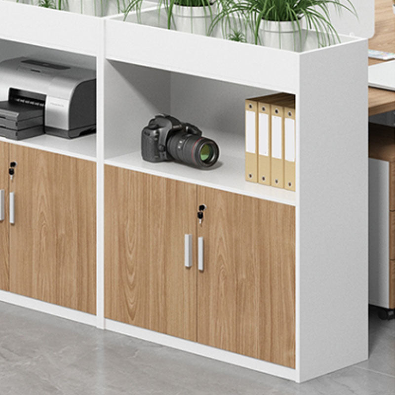 Moderno moderno mobile in legno ingegnerizzato con archiviazione di blocco per home office