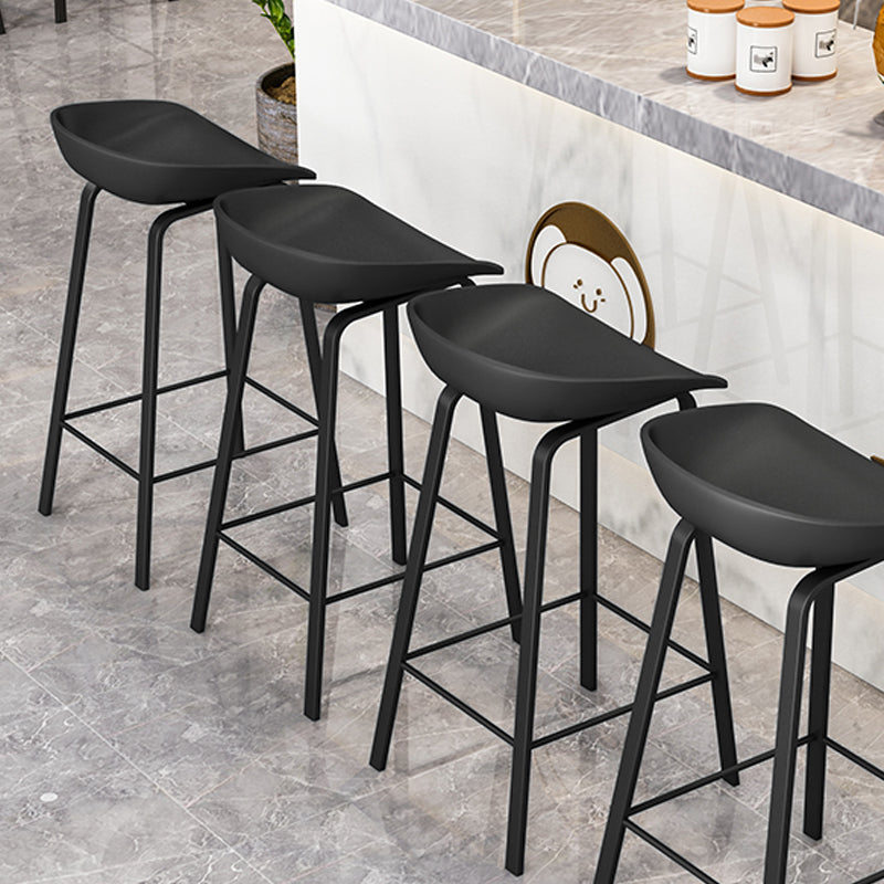 Indoor Contemporary Plastic Bucket Seat Bar Stool with Footrest Clearhalo 'Bar Furniture' 'Bar Stools' 'bar_stools' 'furn' 'furn_bar_stools' 'Furniture' 'Kitchen & Dining Furniture' 7883983