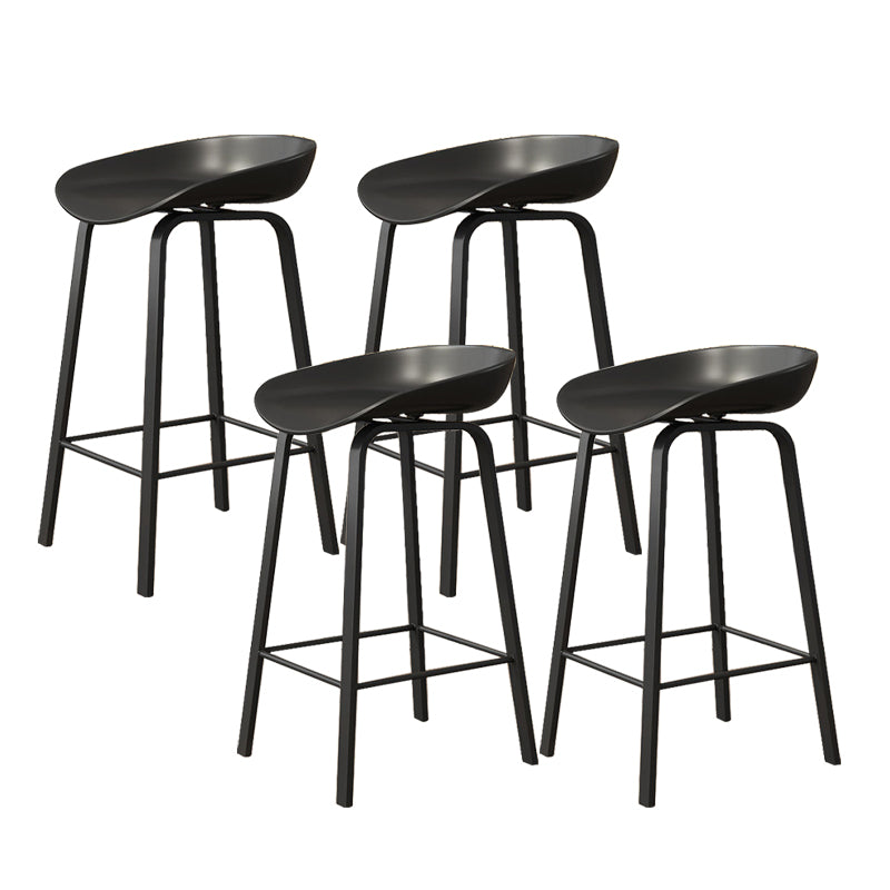 Indoor Contemporary Plastic Bucket Seat Bar Stool with Footrest Black 4 Piece Set Clearhalo 'Bar Furniture' 'Bar Stools' 'bar_stools' 'furn' 'furn_bar_stools' 'Furniture' 'Kitchen & Dining Furniture' 7883984