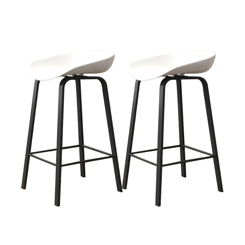 Indoor Contemporary Plastic Bucket Seat Bar Stool with Footrest White 2 Piece Set Clearhalo 'Bar Furniture' 'Bar Stools' 'bar_stools' 'furn' 'furn_bar_stools' 'Furniture' 'Kitchen & Dining Furniture' 7884001