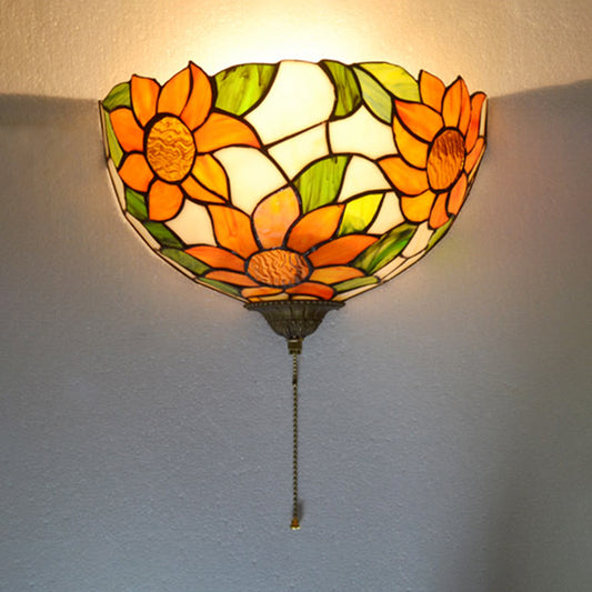 Stained Glass Sunflower Wall Sconce Light with Pull Chain Loft Retro 1 Head Wall Light in Orange and Green Orange-Green Clearhalo 'Industrial' 'Middle century wall lights' 'Tiffany wall lights' 'Tiffany' 'Wall Lamps & Sconces' 'Wall Lights' Lighting' 100162