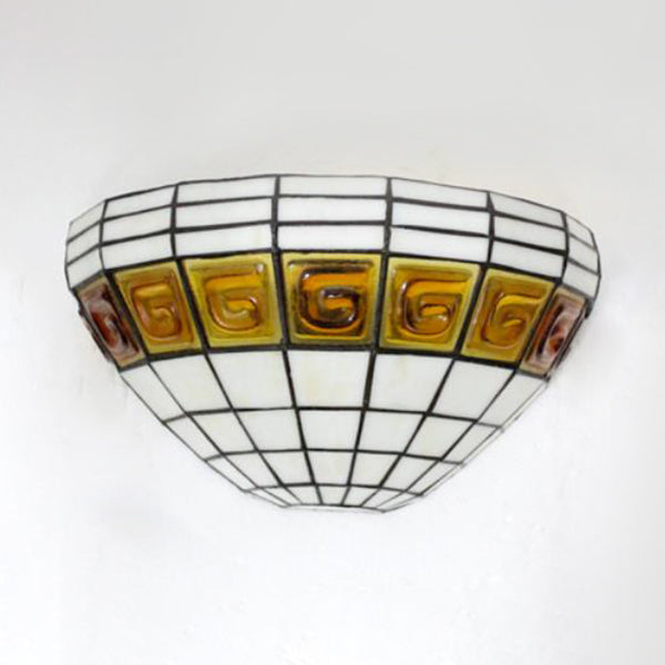 Bowl Wall Lighting Traditional 1 Light Stained Glass Wall Sconce Light for the Staircase Clearhalo 'Industrial' 'Middle century wall lights' 'Tiffany wall lights' 'Tiffany' 'Wall Lamps & Sconces' 'Wall Lights' Lighting' 100594