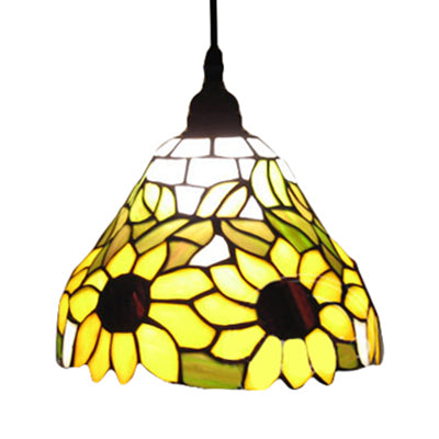 Trumpet Hanging Lamp Tiffany-Style Yellow Stained Art Glass 1 Head Ceiling Pendant Light Clearhalo 'Ceiling Lights' 'Close To Ceiling Lights' 'Industrial' 'Middle Century Pendants' 'Pendant Lights' 'Pendants' 'Tiffany close to ceiling' 'Tiffany Pendants' 'Tiffany' Lighting' 100804