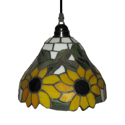 Trumpet Hanging Lamp Tiffany-Style Yellow Stained Art Glass 1 Head Ceiling Pendant Light Clearhalo 'Ceiling Lights' 'Close To Ceiling Lights' 'Industrial' 'Middle Century Pendants' 'Pendant Lights' 'Pendants' 'Tiffany close to ceiling' 'Tiffany Pendants' 'Tiffany' Lighting' 100805