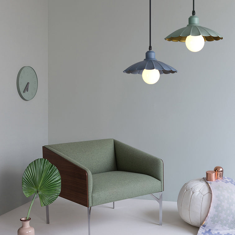 1 Head Pendant Lamp Macaron Style Scalloped Edge Metallic Hanging Lamp in Pink/Yellow for Living Room Clearhalo 'Ceiling Lights' 'Modern Pendants' 'Modern' 'Pendant Lights' 'Pendants' Lighting' 103414