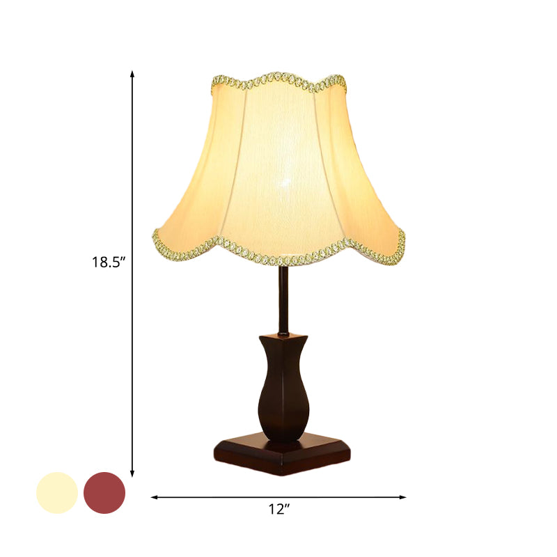 Single-Bulb Table Lighting Country Paneled Bell Scalloped Fabric Night Stand Lamp in Beige/Burgundy Clearhalo 'Lamps' 'Table Lamps' Lighting' 1034269