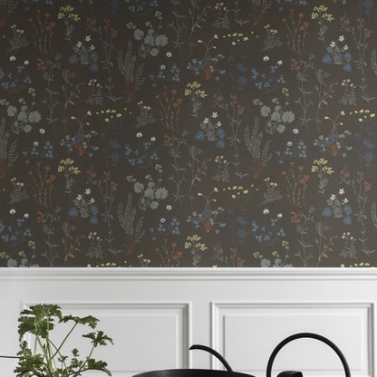 Custom Illustration Vintage Mural Wallpaper for Home Decoration with Flower and Leave Design in Neutral Color Black Clearhalo 'Wall Decor' 'Wall Mural' 1036292